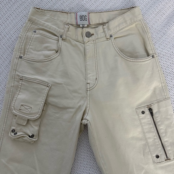Urban Outfitters BDG Women's Dropped Cargo Pants Size 26 - Picture 5 of 11